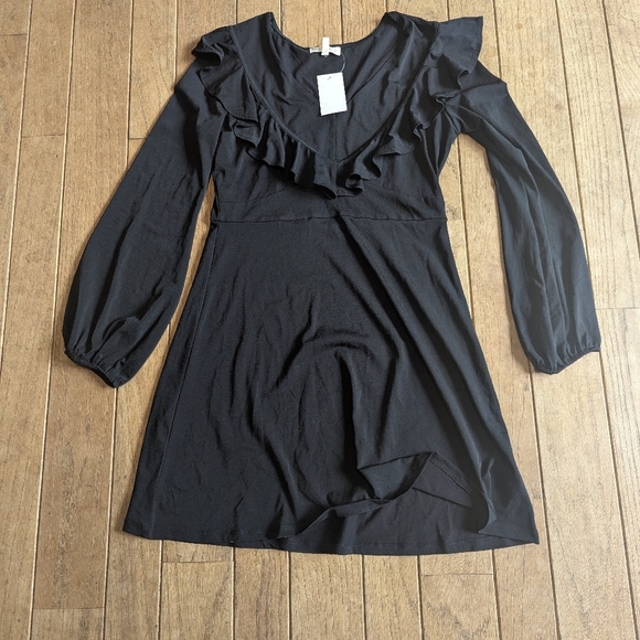 Juniors About A Girl Black Elegant Black V-neck Ruffle Dress Size Large - Picture 1 of 4